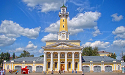 Экскурсия по Костроме.  высоченная Пожарная каланча 19 века