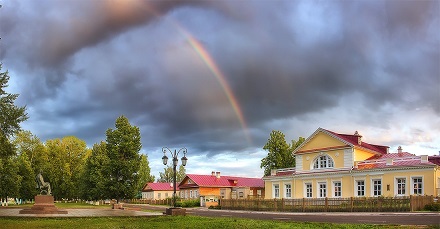 Посещение музея-усадьбы «П.И. Чайковского».
