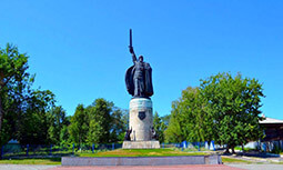 памятник Илье Муромцу в Муроме 